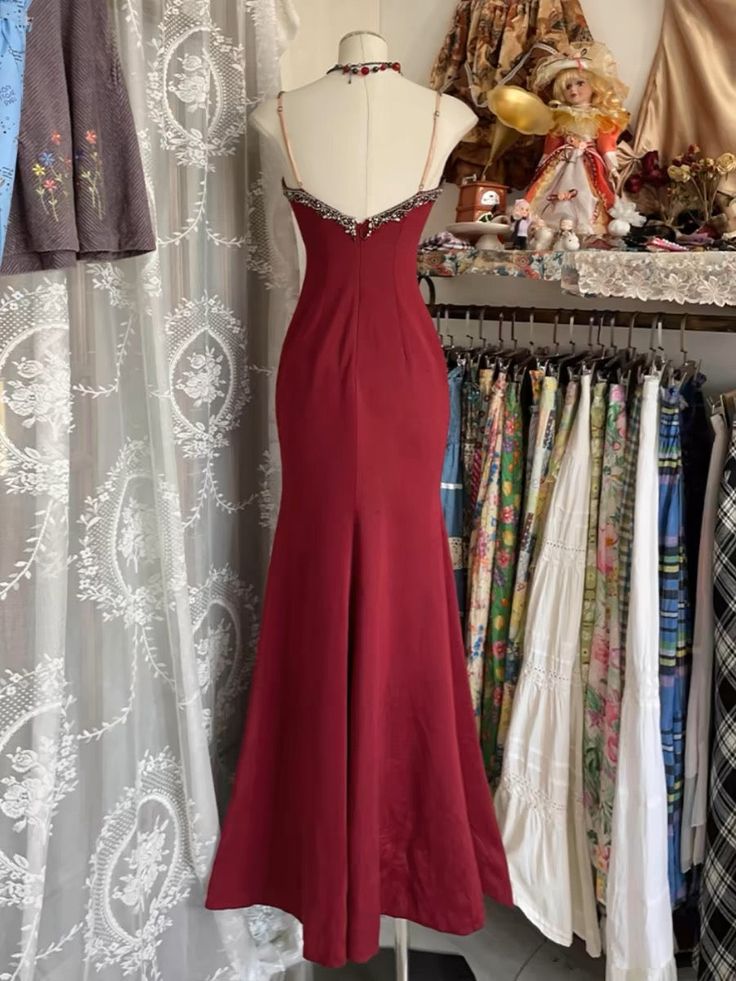 V Neck Lace Burgundy Long Prom Dress Mermaid Evening Party Gown     fg6916