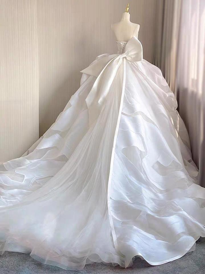 White Wedding Dresses Gorgeous Bridal Gown       fg5696