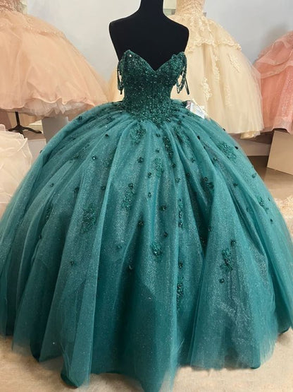 Ball Gown Beaded Quinceanera Dress Spaghetti Straps Emerald Green Quince Dress      fg4214