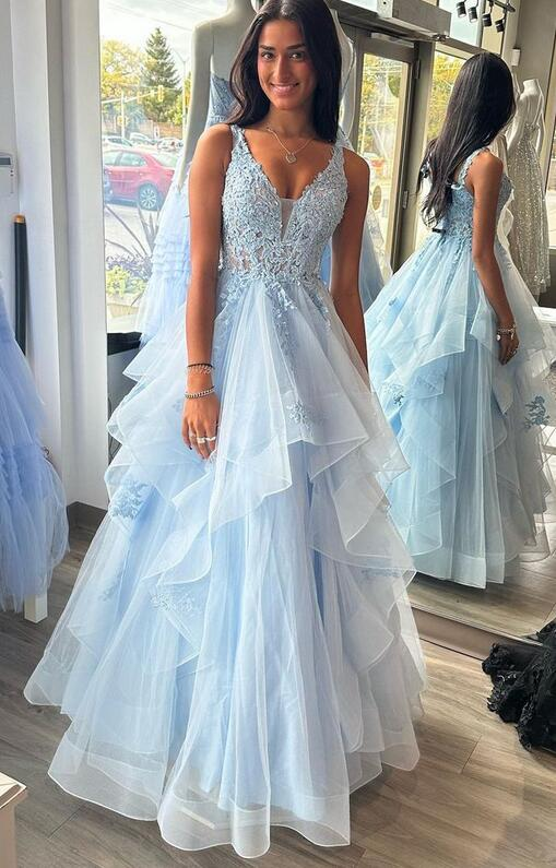 V-neck Tulle Ball Gown Long Prom Dress with Lace Bodice      fg5859