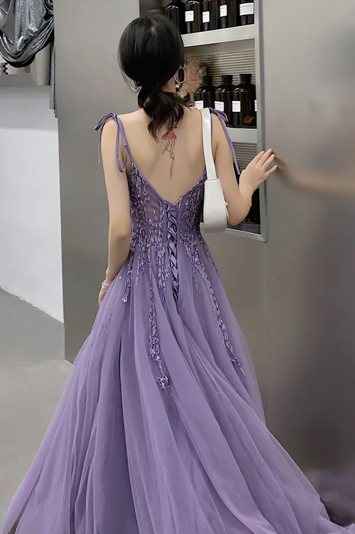 Lavender a line v neck sleeveless appliques lace sweep train Prom Dresses    fg2516